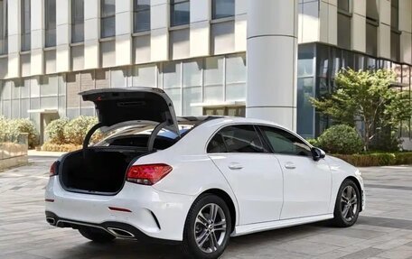 Mercedes-Benz A-Класс, 2022 год, 1 798 600 рублей, 9 фотография