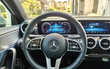Mercedes-Benz A-Класс, 2022 год, 1 798 600 рублей, 12 фотография