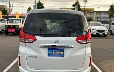 Honda Freed II, 2017 год, 996 000 рублей, 7 фотография