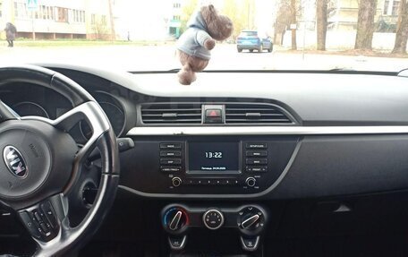 KIA Rio IV, 2017 год, 1 220 000 рублей, 5 фотография