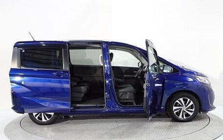 Honda Freed II, 2018 год, 1 020 000 рублей, 4 фотография