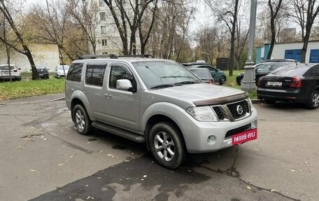 Nissan Pathfinder, 2013 год, 1 650 000 рублей, 3 фотография