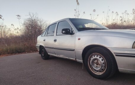 Daewoo Nexia I рестайлинг, 2004 год, 95 000 рублей, 2 фотография