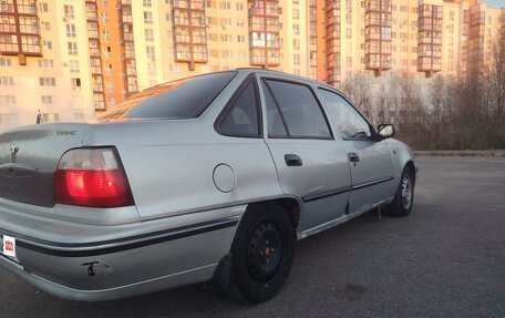 Daewoo Nexia I рестайлинг, 2004 год, 95 000 рублей, 3 фотография