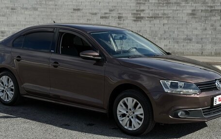 Volkswagen Jetta VII, 2014 год, 1 079 000 рублей, 4 фотография
