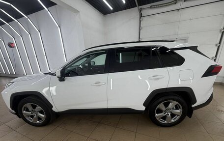 Toyota RAV4, 2021 год, 3 777 000 рублей, 4 фотография