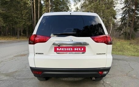 Mitsubishi Pajero Sport II рестайлинг, 2014 год, 2 190 000 рублей, 5 фотография