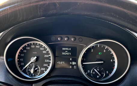 Mercedes-Benz GL-Класс, 2011 год, 2 000 000 рублей, 2 фотография