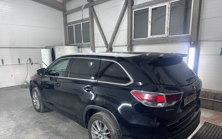 Toyota Highlander III, 2014 год, 2 850 000 рублей, 3 фотография