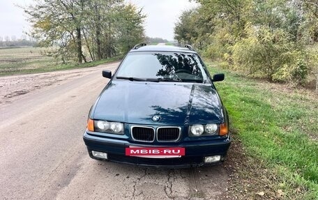 BMW 3 серия, 1997 год, 290 000 рублей, 2 фотография