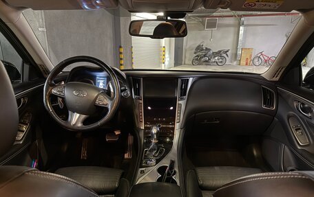 Infiniti Q50 I рестайлинг, 2014 год, 2 199 000 рублей, 6 фотография