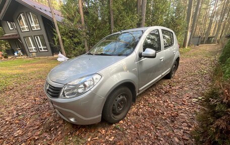Renault Sandero I, 2011 год, 600 000 рублей, 4 фотография