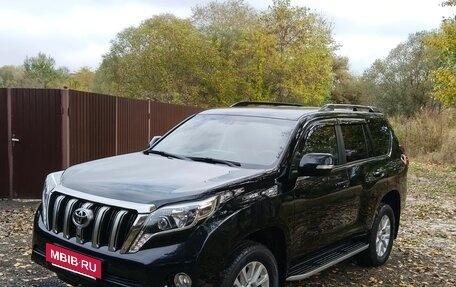 Toyota Land Cruiser Prado 150 рестайлинг, 2016 год, 4 700 000 рублей, 3 фотография