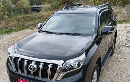 Toyota Land Cruiser Prado 150 рестайлинг, 2016 год, 4 700 000 рублей, 2 фотография