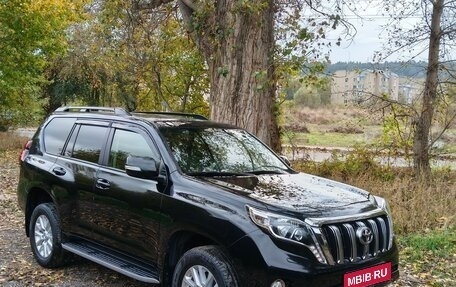 Toyota Land Cruiser Prado 150 рестайлинг, 2016 год, 4 700 000 рублей, 10 фотография