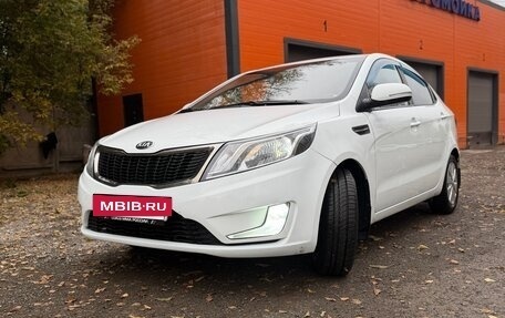 KIA Rio III рестайлинг, 2013 год, 650 000 рублей, 2 фотография