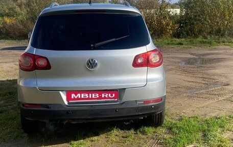 Volkswagen Tiguan I, 2010 год, 999 000 рублей, 4 фотография