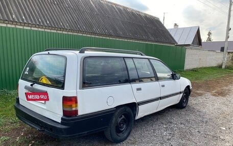 Opel Omega A, 1988 год, 77 000 рублей, 4 фотография