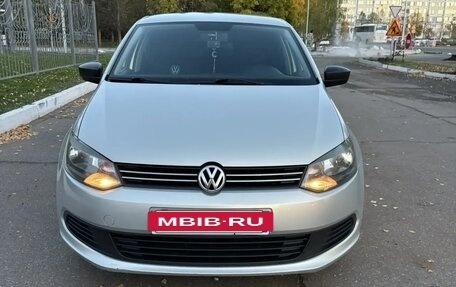 Volkswagen Polo VI (EU Market), 2012 год, 620 000 рублей, 2 фотография