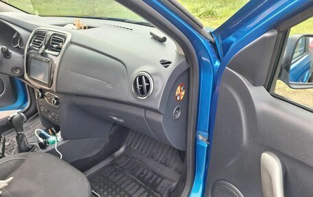 Renault Sandero II рестайлинг, 2016 год, 950 000 рублей, 7 фотография
