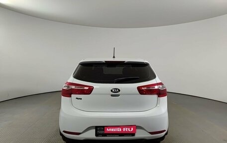 KIA Rio III рестайлинг, 2013 год, 696 000 рублей, 7 фотография