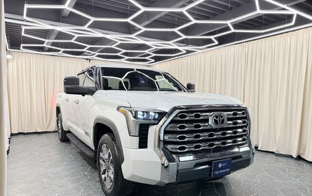 Toyota Tundra, 2022 год, 7 799 900 рублей, 8 фотография