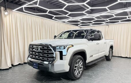 Toyota Tundra, 2022 год, 7 799 900 рублей, 2 фотография