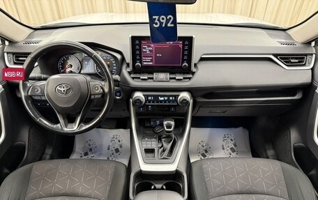 Toyota RAV4, 2019 год, 3 249 900 рублей, 16 фотография