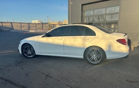 Mercedes-Benz E-Класс, 2016 год, 2 475 000 рублей, 4 фотография