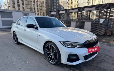 BMW 3 серия, 2019 год, 4 500 000 рублей, 2 фотография