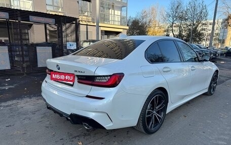 BMW 3 серия, 2019 год, 4 500 000 рублей, 3 фотография