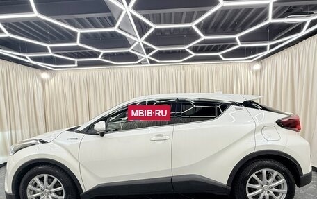 Toyota C-HR I рестайлинг, 2018 год, 1 899 000 рублей, 3 фотография