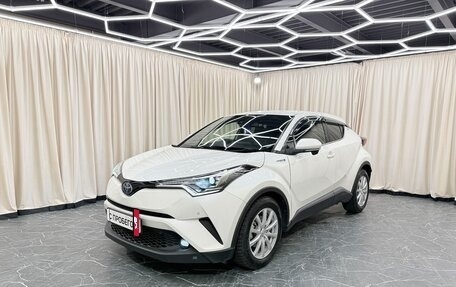 Toyota C-HR I рестайлинг, 2018 год, 1 899 000 рублей, 2 фотография