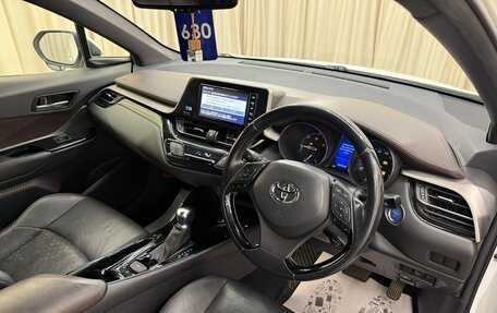 Toyota C-HR I рестайлинг, 2018 год, 1 899 000 рублей, 11 фотография