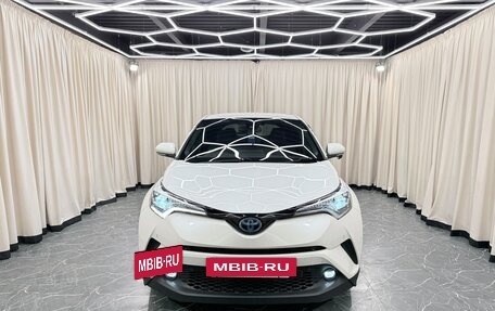 Toyota C-HR I рестайлинг, 2018 год, 1 899 000 рублей, 9 фотография