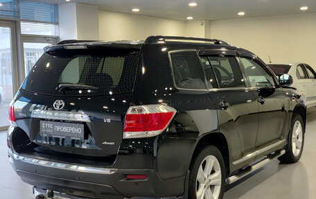 Toyota Highlander III, 2013 год, 2 260 000 рублей, 9 фотография