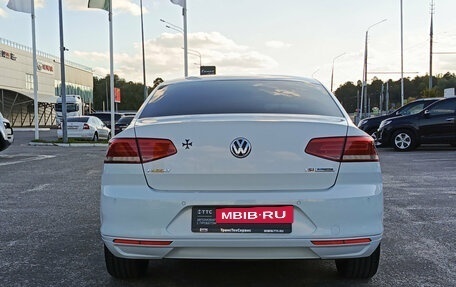 Volkswagen Passat B8 рестайлинг, 2016 год, 1 335 000 рублей, 6 фотография