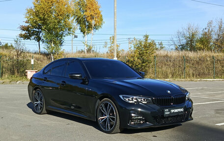 BMW 3 серия, 2019 год, 3 120 000 рублей, 3 фотография
