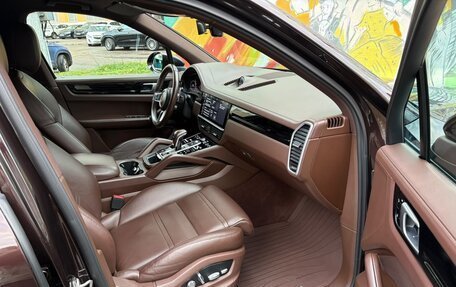 Porsche Cayenne III, 2018 год, 6 500 000 рублей, 2 фотография