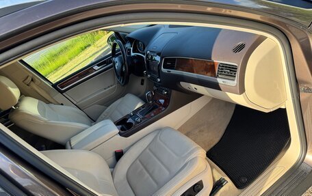 Volkswagen Touareg III, 2011 год, 2 650 000 рублей, 7 фотография