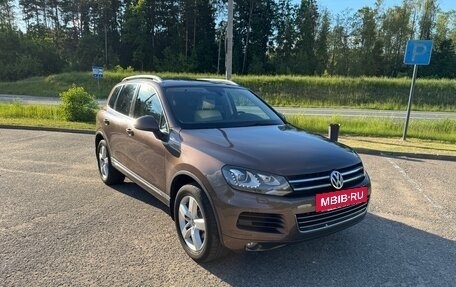 Volkswagen Touareg III, 2011 год, 2 650 000 рублей, 6 фотография