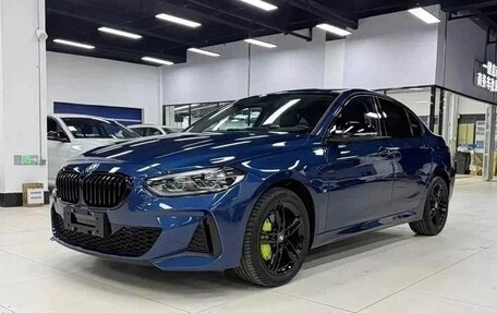 BMW 1 серия, 2023 год, 1 865 000 рублей, 2 фотография