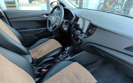 Hyundai Solaris II рестайлинг, 2021 год, 1 757 600 рублей, 13 фотография