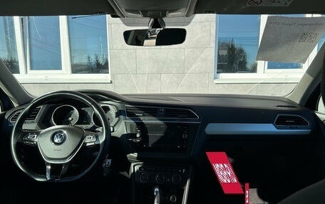 Volkswagen Tiguan II, 2018 год, 2 930 000 рублей, 15 фотография