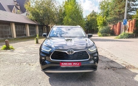 Toyota Highlander, 2025 год, 4 750 000 рублей, 3 фотография