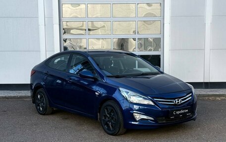 Hyundai Solaris II рестайлинг, 2015 год, 907 000 рублей, 7 фотография