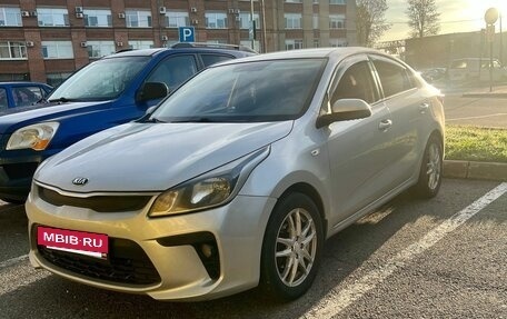 KIA Rio IV, 2019 год, 1 000 000 рублей, 5 фотография