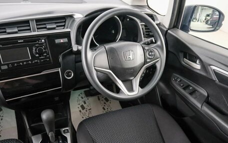 Honda Fit III, 2019 год, 1 349 000 рублей, 10 фотография