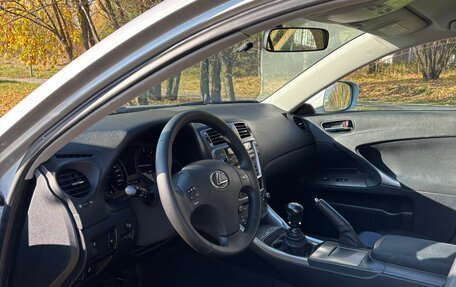 Lexus IS II рестайлинг 2, 2006 год, 1 050 000 рублей, 5 фотография