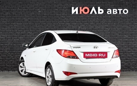 Hyundai Solaris II рестайлинг, 2014 год, 700 000 рублей, 3 фотография